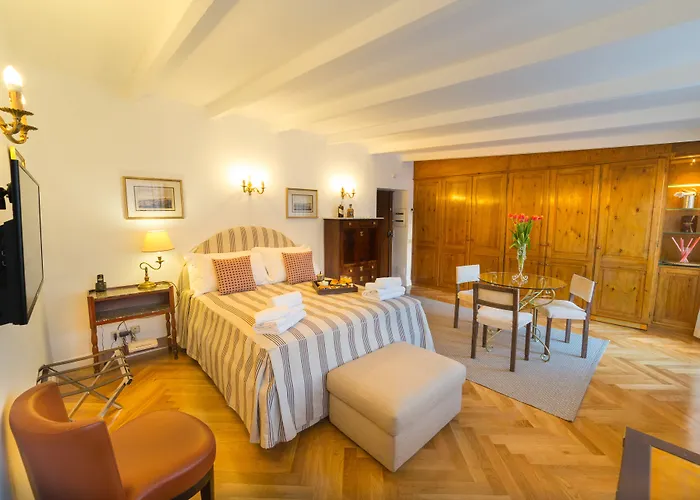 Babuino 79 Рим